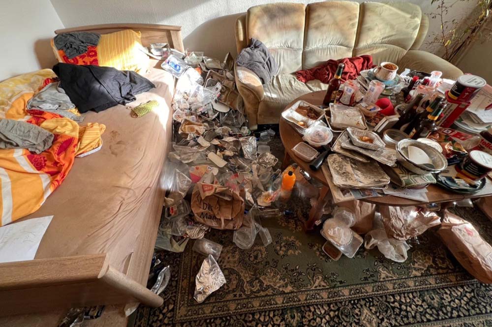 Messie Entrümpelung Berlin Vorher